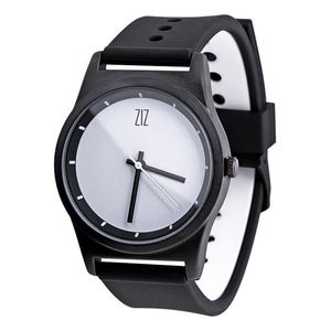 Reloj blanco con correa de silicona + extra. correa + caja de regalo (4100244)