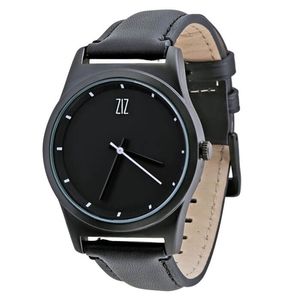 Montre noire sur bracelet cuir + en supplément. bracelet + coffret cadeau (4100141)